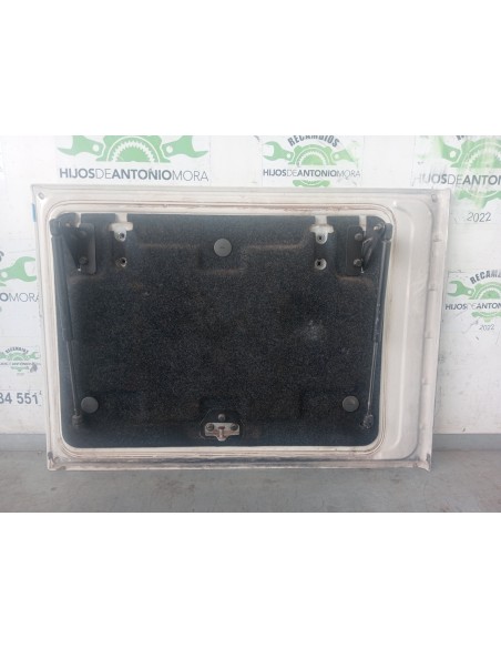 [111960] PUERTA CAJON HERRAMIENTA DERECHA - RENAULT PREMIUM ROUTE -2006 (01/2005 - 01/2013)