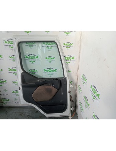 [111900] PUERTA DELANTERA IZQUIERDA - RENAULT...