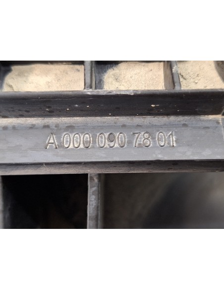 [111832] CAJA FILTRO AIRE - MERCEDES SPRINTER 02.00 - CAJA CERRADA (01/1999 - 01/2006)