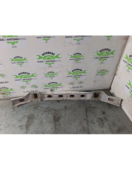 [111831] REFUERZO PARAGOLPES DELANTERO - MERCEDES SPRINTER 02.00 - CAJA CERRADA (01/1999 - 01/2006)