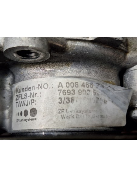 [111815] BOMBA DIRECCION - MERCEDES SPRINTER 02.00 - CAJA CERRADA (01/1999 - 01/2006)