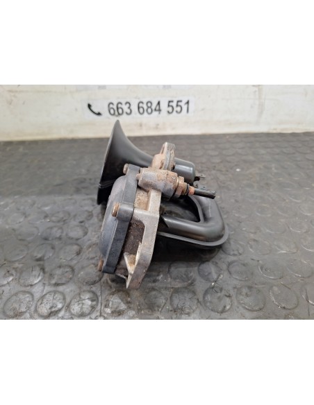 [111512] CLAXON - RENAULT PREMIUM ROUTE -2006 (01/2005 - 01/2013)