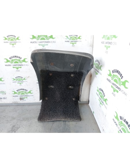 [113995] GUARDABARROS FIJO CABINA IZQUIERDO - RENAULT HR XXX.18/26 PREMIUM 01 - (01/2001 - 12/2006)