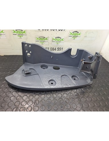 [113696] ESTRIBO DELANTERO IZQUIERO - RENAULT...