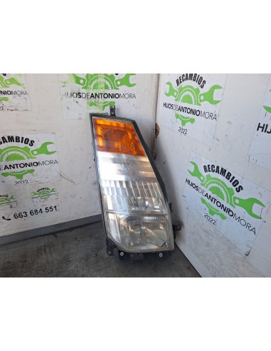 [113631] FARO DERECHO - NISSAN CABSTAR -09.06...