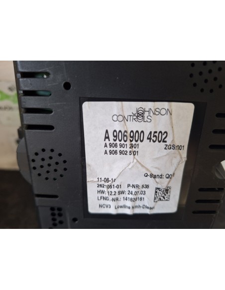 [113572] CUADRO INSTRUMENTOS - MERCEDES SPRINTER 02.00 - CAJA CERRADA (01/1999 - 01/2006)