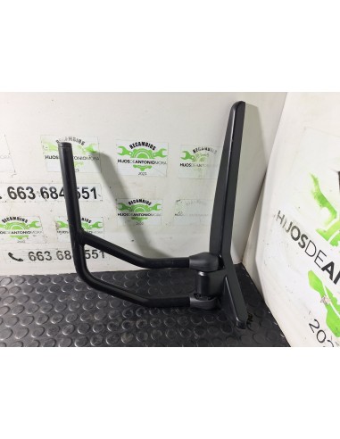 [113458] SOPORTE ESPEJO IZQUIERDO - NISSAN...