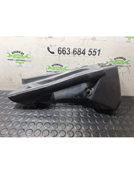 [113354] APOYABRAZO LATERAL - RENAULT PREMIUM ROUTE -2006 (01/2005 - 01/2013)