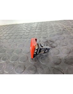 [113006] BOTON WARNING - NISSAN CABSTAR -09.06 (01/2006 -...