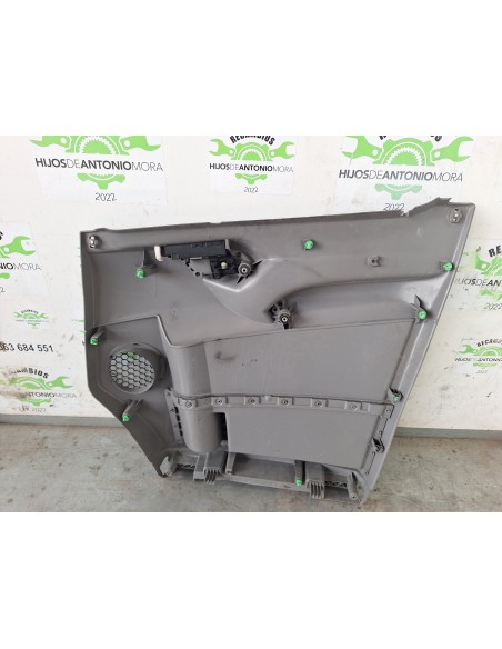 [112905] GUARNECIDO PUERTA DELANTERA IZQUIERDA - MERCEDES SPRINTER 02.00 - CAJA CERRADA (01/1999 - 01/2006)