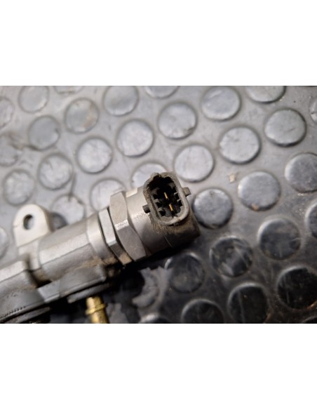 [112667] RAMPA INYECTORA - OPEL VIVARO CAJA ABIERTA (07.2006 ) (01/2006 - 01/2012)