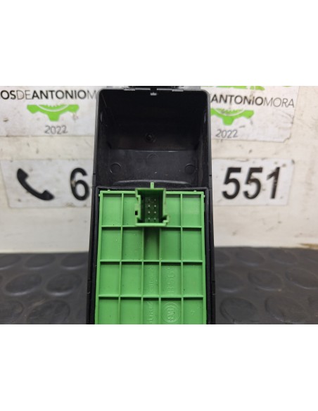 [112761] MANDO ELEVALUNAS DELANTERO IZQUIERDO  - FIAT DUCATO CAJA CERRADA 33 (06.2006)