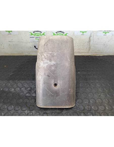 [111387] GUARNECIDO PALANCA CAMBIO - NISSAN CABSTAR E (01/2002 - 12/2003)