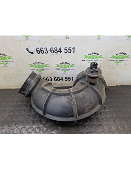 [111381] TUBO FILTRO AIRE - VOLVO FL 7