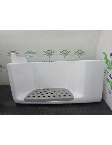 [111354] ESTRIBO DELANTERO IZQUIERO - MAN TGX...