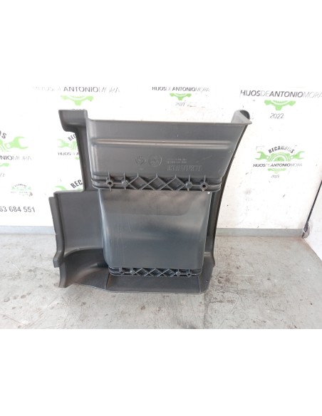 [111352] ESTRIBO DELANTERO DERECHO - RENAULT MIDLUM (01/2000 - 12/2013)