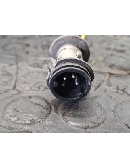 [111332] MANDO ELEVALUNAS DELANTERO IZQUIERDO  - MAN F 2000 19.XXX