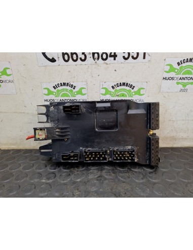 [111315] CAJA RELES / FUSIBLES - MERCEDES...