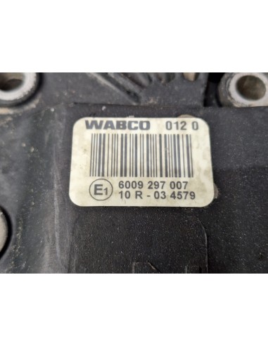 [111311] CENTRALITA CAJA CAMBIOS PARTE...