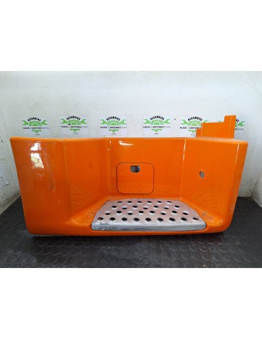 [111280] ESTRIBO DELANTERO DERECHO - MAN TGX...