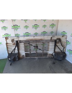 [111246] CALANDRA DELANTERA - VOLVO FL 7