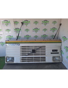 [111246] CALANDRA DELANTERA - VOLVO FL 7 2