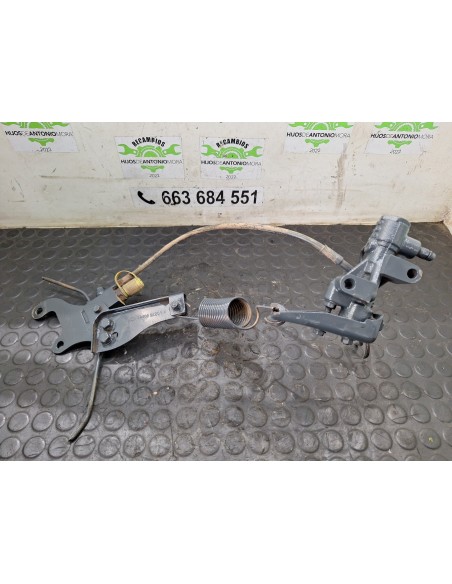 [111207] REPARTIDOR DE FRENO - NISSAN CABSTAR E (01/2002 - 12/2003)