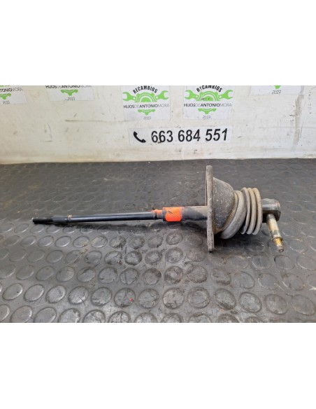 [111106] PALANCA CAMBIO - NISSAN L-35.06