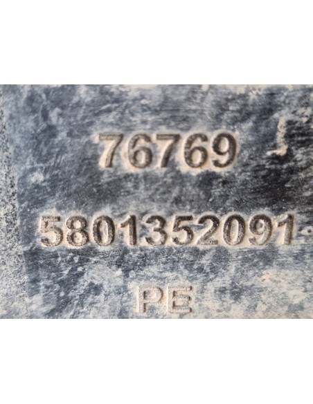 [111087] DEPOSITO ADBLUE - IVECO EUROCARGO TECTOR (01/2001 - 12/2003)