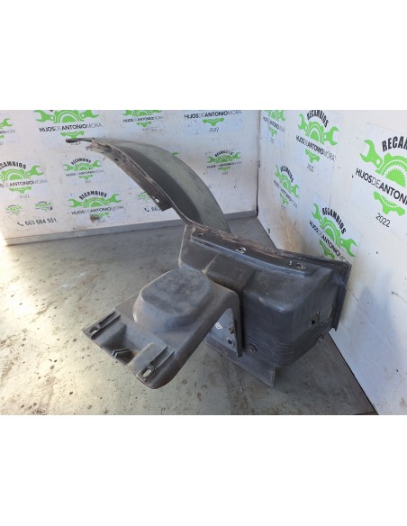 [111082] GUARDABARROS BAJO CABINA IZQUIERDO - IVECO EUROCARGO TECTOR (01/2001 - 12/2003)