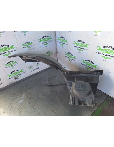 [111082] GUARDABARROS BAJO CABINA IZQUIERDO - IVECO EUROCARGO TECTOR (01/2001 - 12/2003)