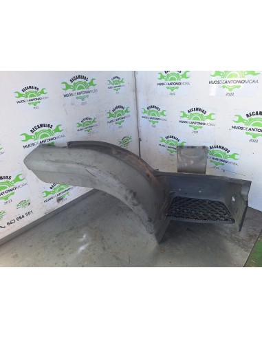 [111081] GUARDABARROS BAJO CABINA DERECHO -...