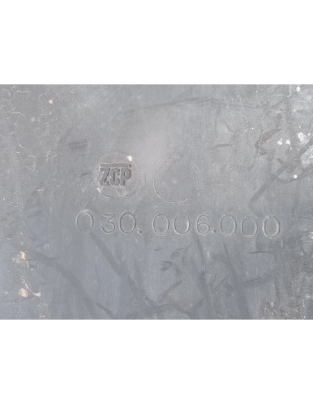 [111066] TAPA BATERIA - IVECO EUROCARGO TECTOR (01/2001 - 12/2003)