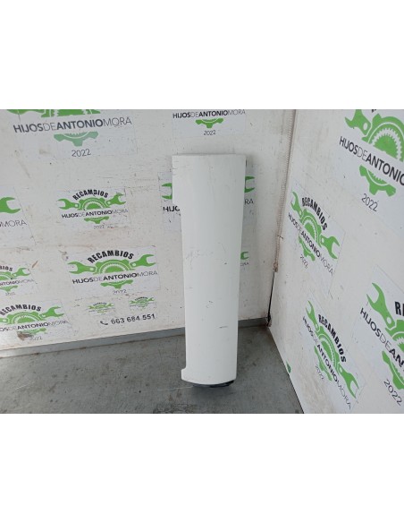 [111052] DEFLECTOR IZQUIERDO  - IVECO EUROCARGO TECTOR (01/2001 - 12/2003)