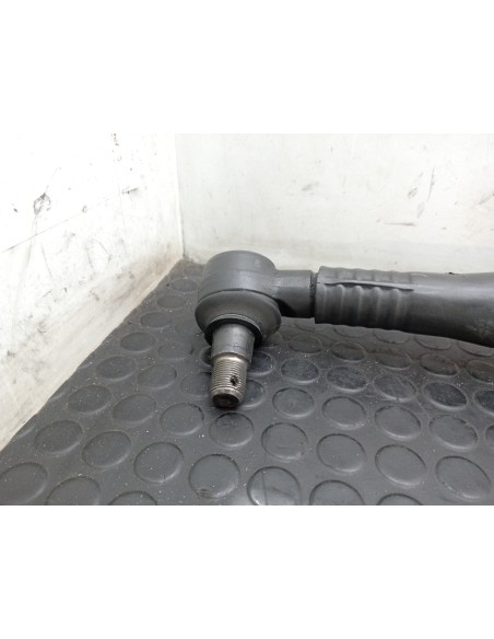 [111040] BARRA DIRECCION CORTA - IVECO EUROCARGO TECTOR (01/2001 - 12/2003)