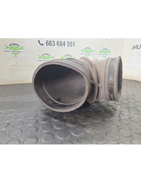 [111010] TUBO FILTRO AIRE - RENAULT PREMIUM ROUTE -2006 (01/2005 - 01/2013)