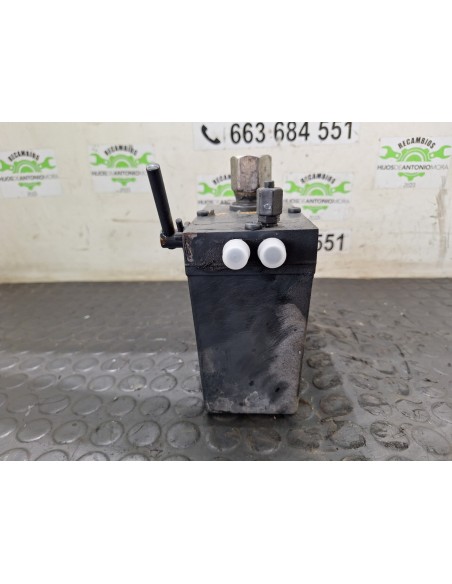 [110979] BOMBA ELEVAR CABINA - IVECO EUROCARGO TECTOR (01/2001 - 12/2003)