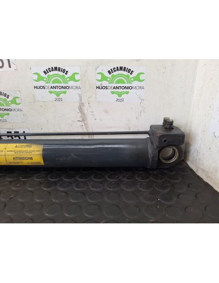 [110976] BOTELLA ELEVAR CABINA - IVECO EUROCARGO TECTOR (01/2001 - 12/2003)