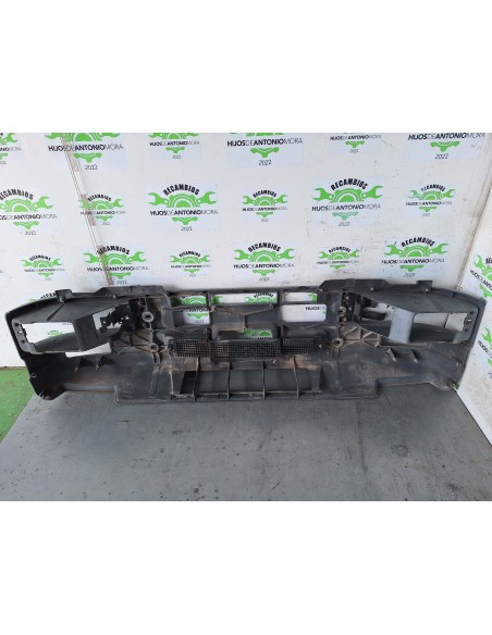 [110931] PARAGOLPES DELANTERO - IVECO EUROCARGO TECTOR (01/2001 - 12/2003)