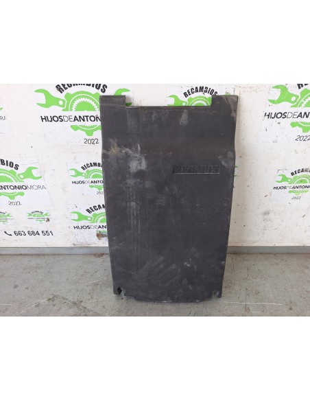 [110927] TAPA BATERIA - RENAULT MAGNUM 480 DXI