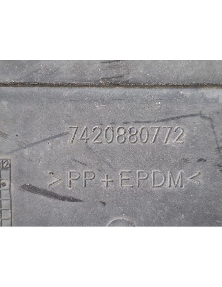 [110927] TAPA BATERIA - RENAULT MAGNUM 480 DXI