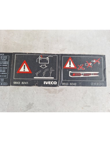 [110925] CALANDRA DELANTERA - IVECO EUROCARGO...