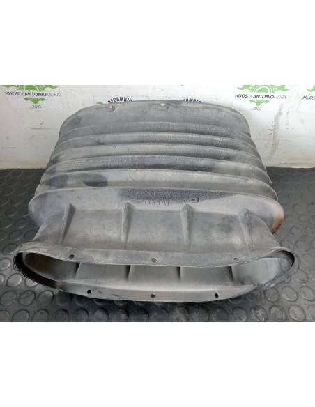 [110885] FUELLE CHIMENEA FILTRO AIRE - IVECO STRALIS (AS) (01/2012 - 01/2019)