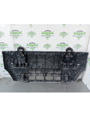 [110880] CALANDRA DELANTERA - IVECO STRALIS...