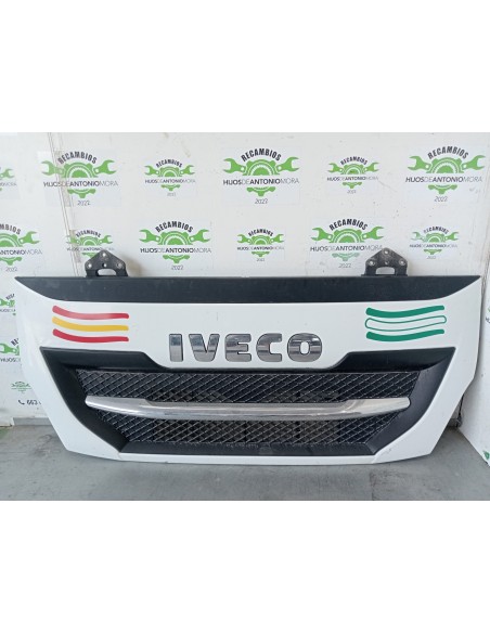 [110880] CALANDRA DELANTERA - IVECO STRALIS (AS) (01/2012 - 01/2019)