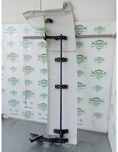 [110879] SPOILER CABINA DERECHO - IVECO STRALIS...