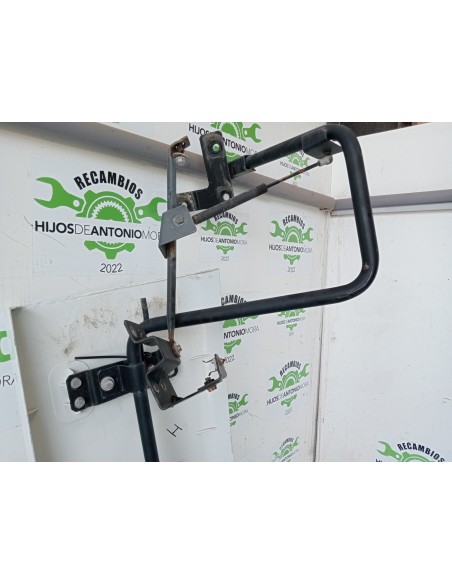 [110878] SPOILER CABINA IZQUIERDO - IVECO STRALIS (AS) (01/2012 - 01/2019)