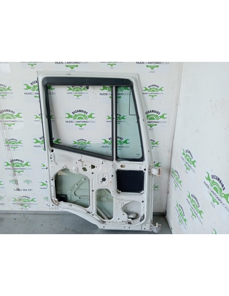 [110877] PUERTA DELANTERA IZQUIERDA - IVECO STRALIS (AS) (01/2012 - 01/2019)