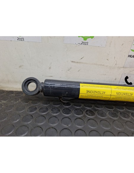 [110867] BOTELLA ELEVAR CABINA - IVECO EUROCARGO (01/1991 - 12/2001)