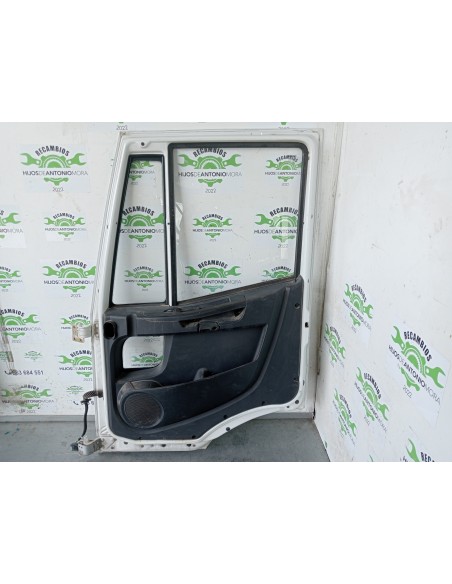 [110864] PUERTA DELANTERA DERECHA - IVECO EUROCARGO (01/1991 - 12/2001)